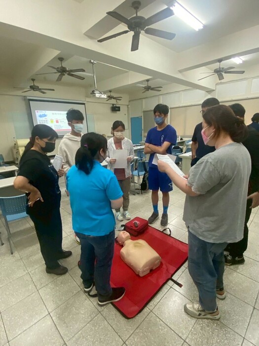 2025/4/19 [黃金救援時刻 BLS&CPR實戰訓練］培訓班圖片