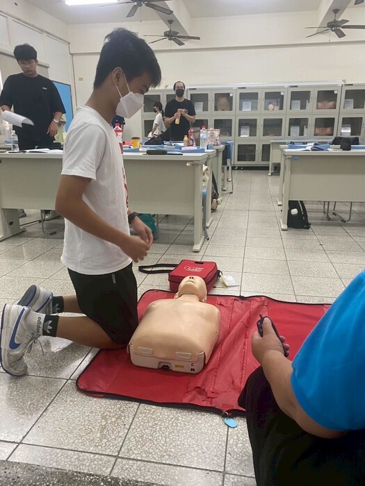 2025/4/19 [黃金救援時刻 BLS&CPR實戰訓練］培訓班圖片