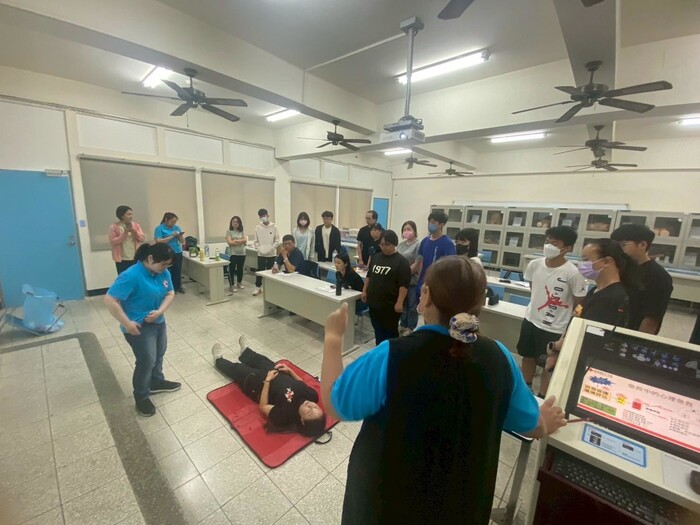 2025/4/19 [黃金救援時刻 BLS&CPR實戰訓練］培訓班圖片