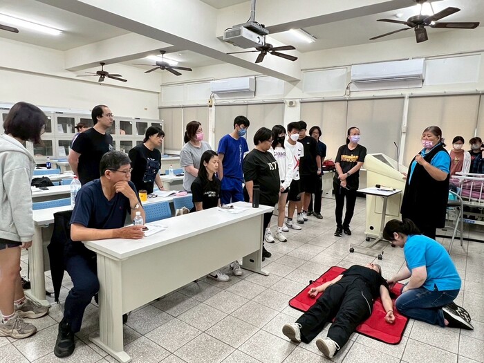2025/4/19 [黃金救援時刻 BLS&CPR實戰訓練］培訓班圖片